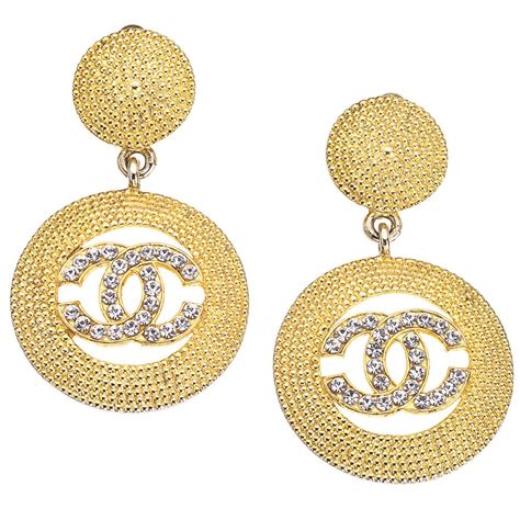 chanel hanging earrings.